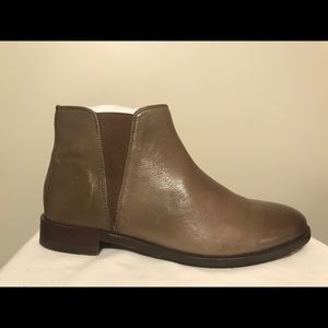 Johnston and Murphy boots women’s size 7